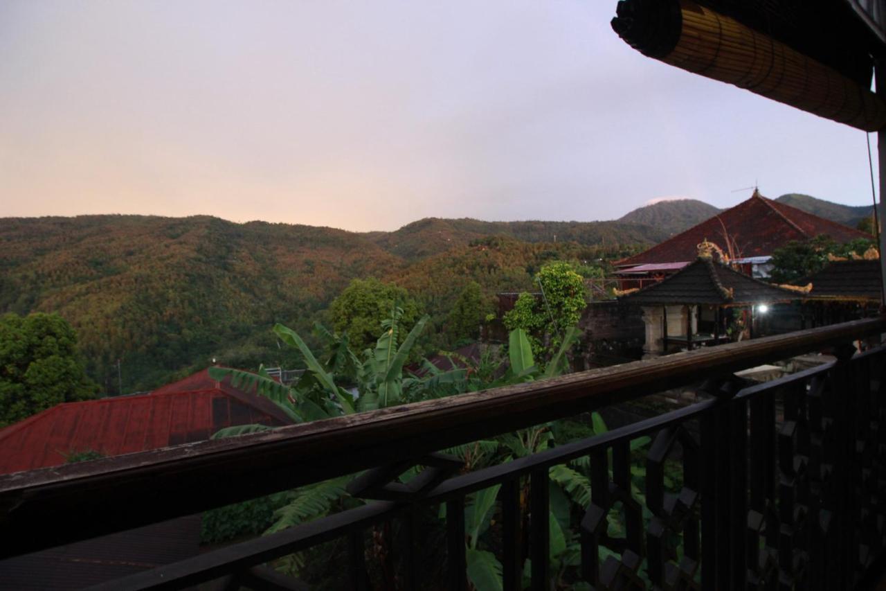 Dong Paloh Hostel Munduk Exteriör bild