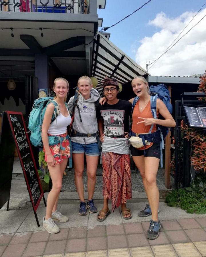 Dong Paloh Hostel Munduk Exteriör bild